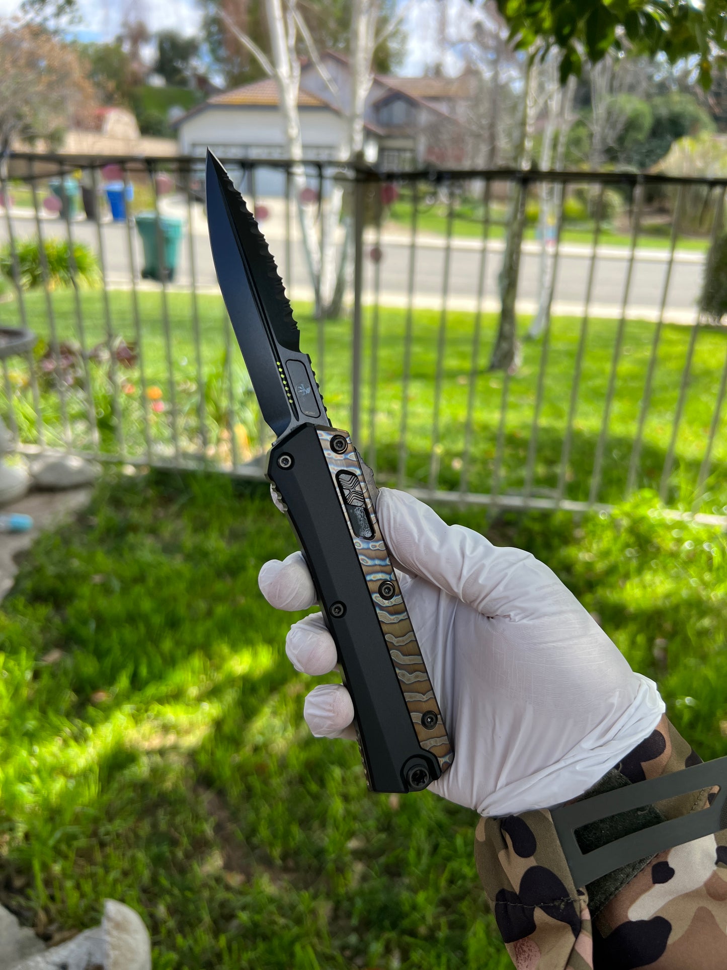 Microtech Glykon Bayonet Flamed Ti Accents DLC Serrated Blade DLC Hardware Signature Series 184-2DLCFA