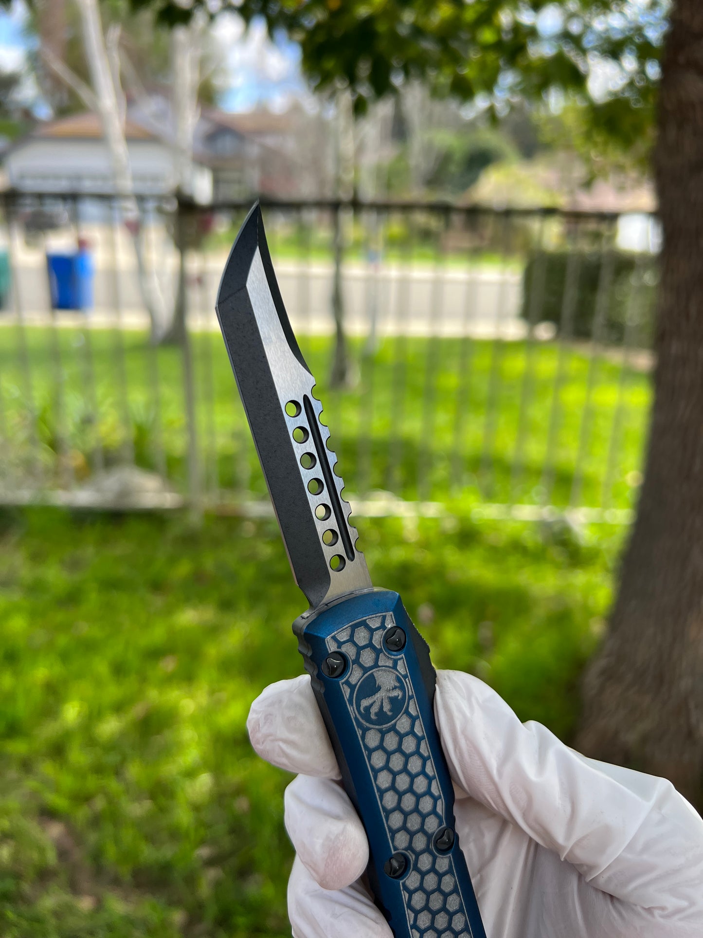Microtech Ultratech Weathered Blue Hex Pattern w/ Distressed Black Hellhound Signature Series 119-1HXWBLS