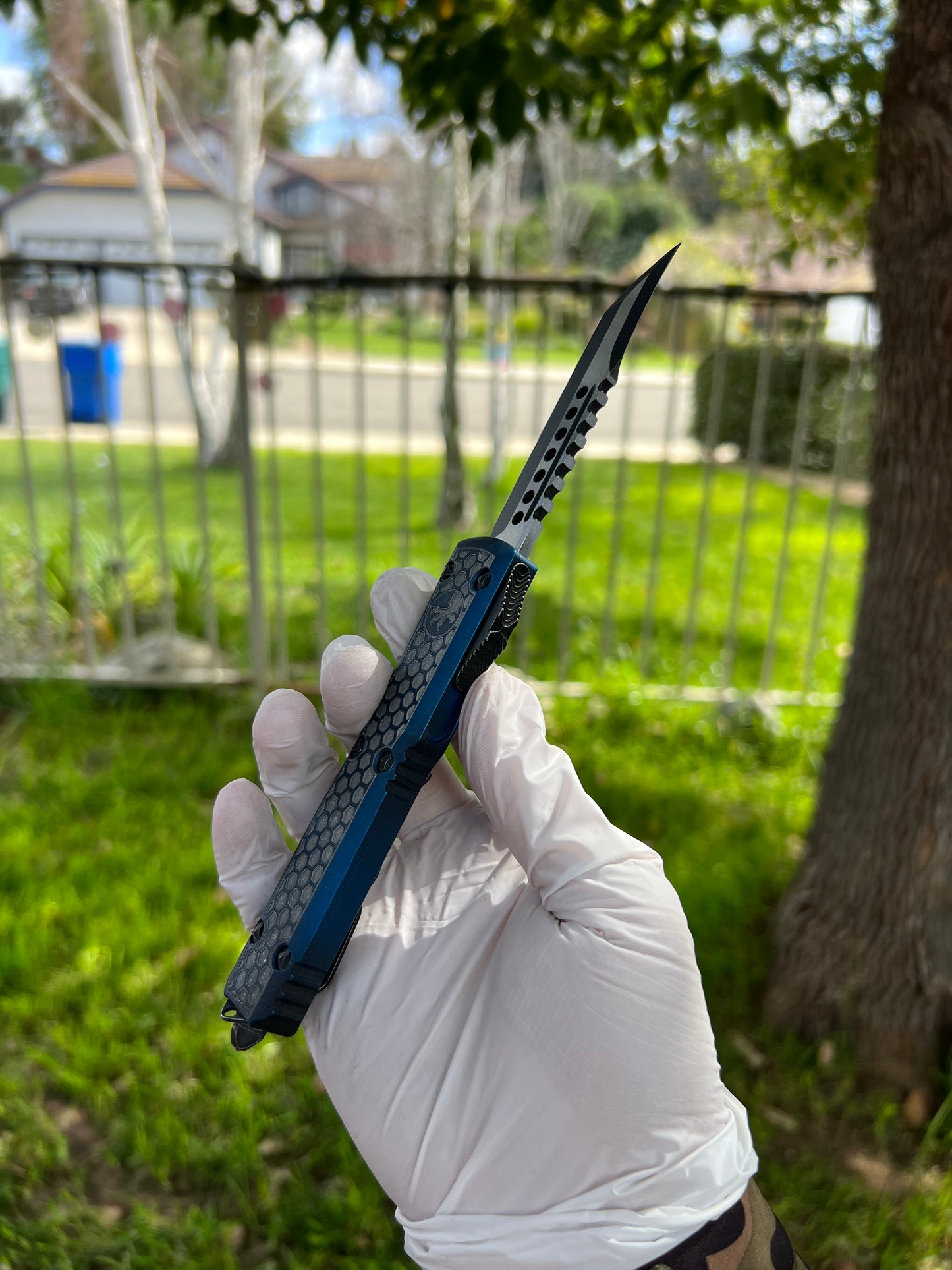 Microtech Ultratech Weathered Blue Hex Pattern w/ Distressed Black Hellhound Signature Series 119-1HXWBLS