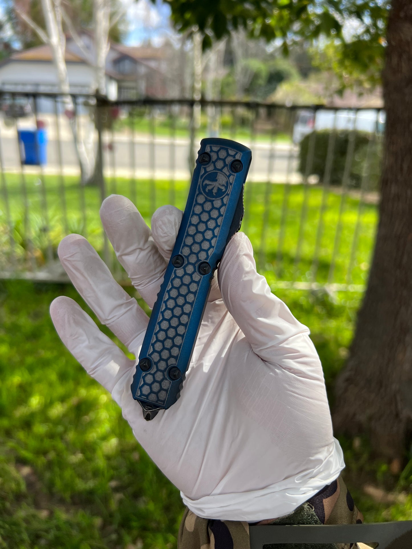 Microtech Ultratech Weathered Blue Hex Pattern w/ Distressed Black Hellhound Signature Series 119-1HXWBLS