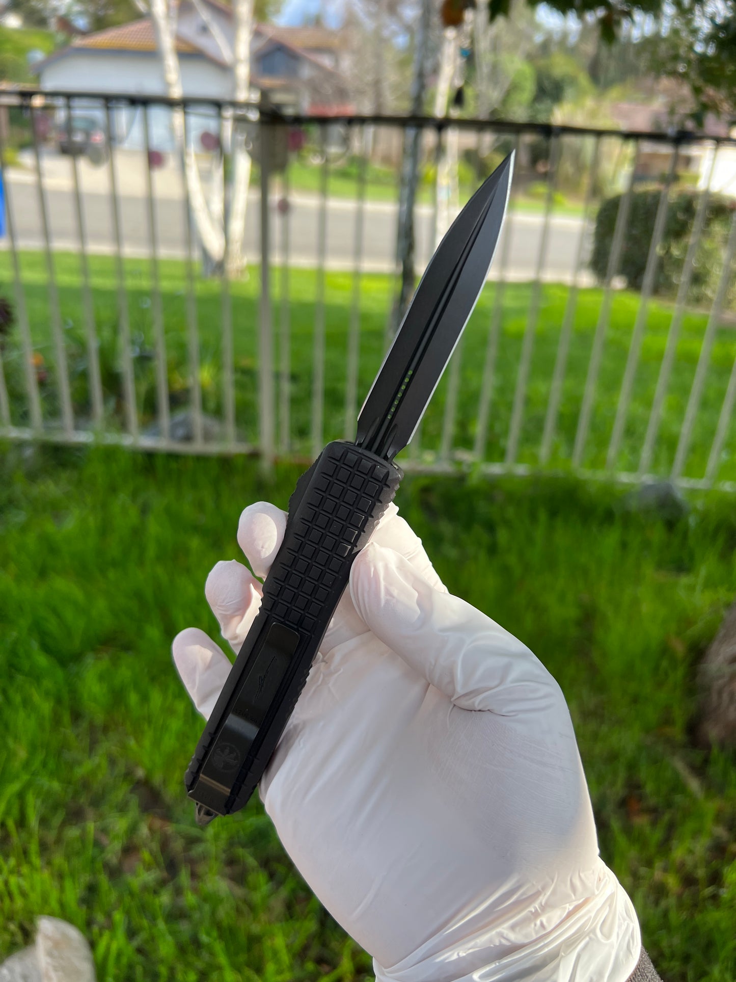 Microtech 122-1UT-DSH Ultratech Shadow Frag AUTO OTF 3.46" Black DLC Double Edge Dagger Blade, Black Aluminum Handles with Nickel Boron Internals