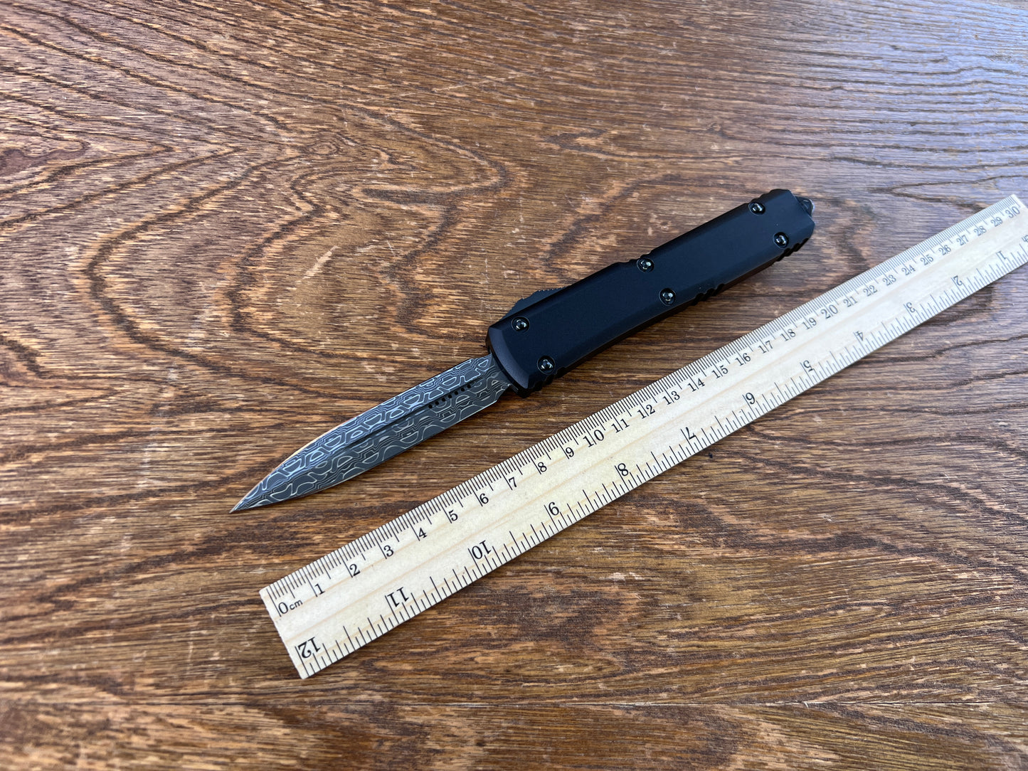 Microtech 122-16S Ultratech Signature Series AUTO OTF Knife 3.46" Damascus Double Edge Dagger Blade, Black Aluminum Handle