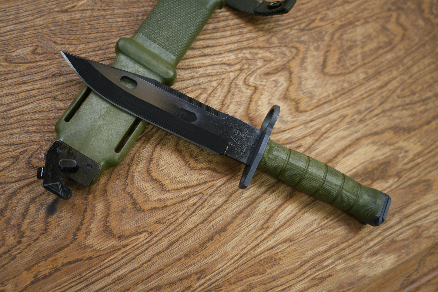 Ontario 490 M9 Bayonet & Scabbard 7" Blade, OD Green Handle - 6220